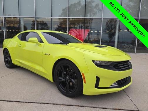 2021 Chevrolet Camaro RWD Coupe LT1