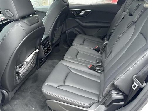 2026 Audi Q7 55 Premium Plus