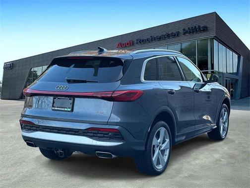 2025 Audi Q5 Premium Plus TFSI quattro S tronic