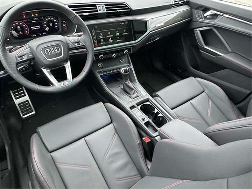 2025 Audi Q3 45 S line Premium Plus