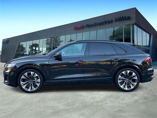 2025 Audi Q8 55 Premium Plus