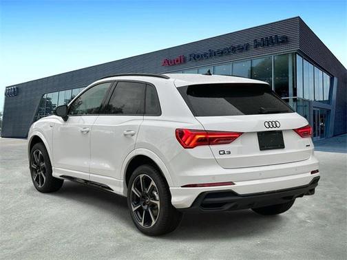 2025 Audi Q3 45 S line Premium Plus