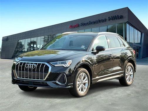 2025 Audi Q3 Premium 45 TFSI S line quattro Tiptronic