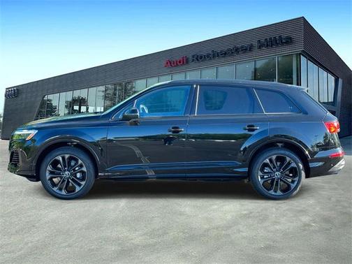 2025 Audi Q7 55 Premium Plus