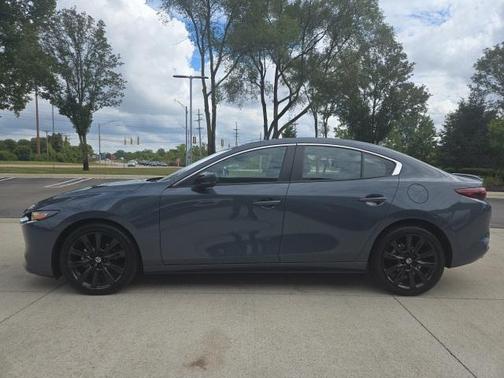 2022 Mazda Mazda3 FWD