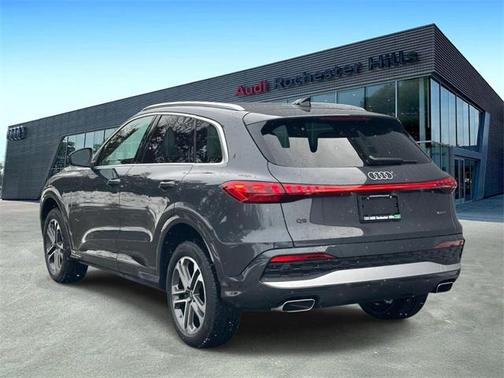 2025 Audi Q5 Premium Plus TFSI quattro S tronic