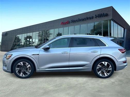 2023 Audi e-tron Premium Plus quattro