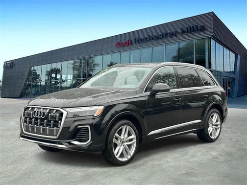 2025 Audi Q7 55 Premium Plus