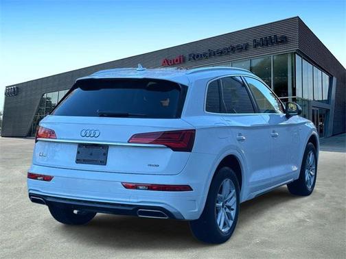 2023 Audi Q5 45 S line Premium