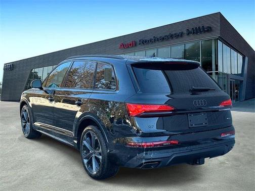 2026 Audi Q7 55 Premium Plus