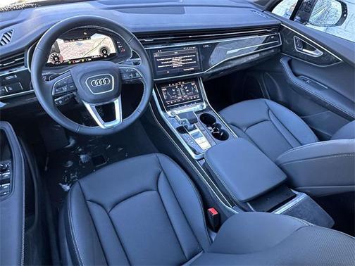 2026 Audi Q7 55 Premium Plus