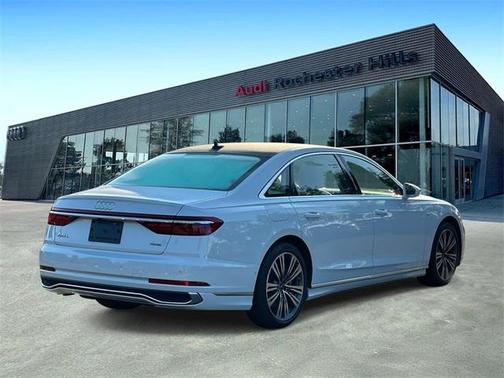 2024 Audi A8 L 55 TFSI quattro Tiptronic