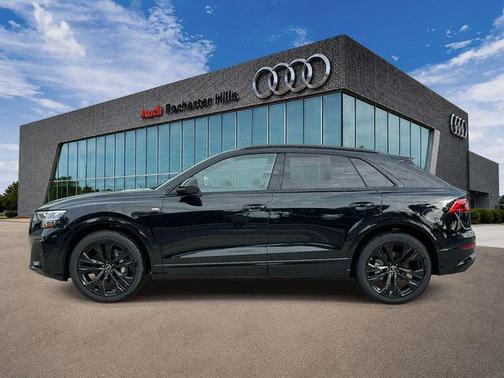 Mythos Black Metallic 2026 Audi Q8 55 Premium Plus