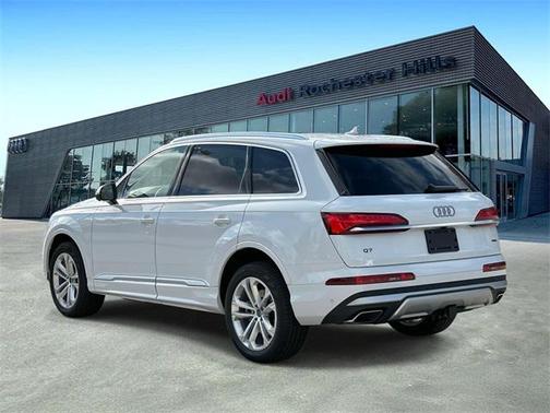 2025 Audi Q7 55 Prestige