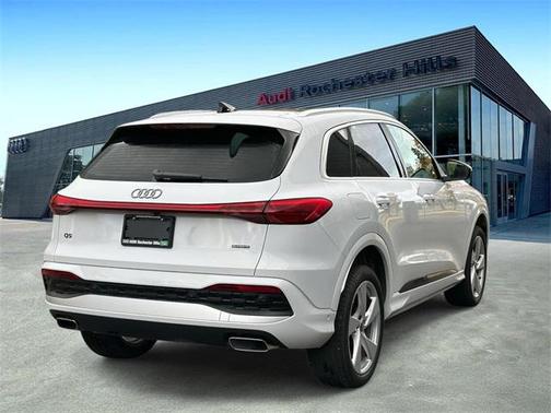 2025 Audi Q5 Premium Plus TFSI quattro S tronic