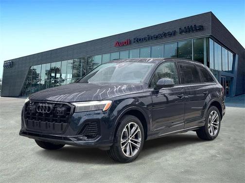 2025 Audi Q7 45 Premium Plus