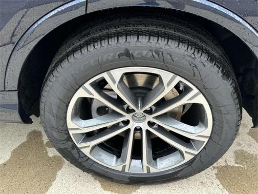 2025 Audi Q7 45 Premium Plus
