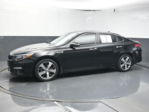 2019 Kia Optima S