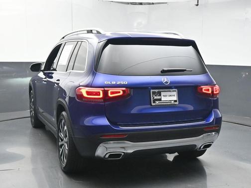 2021 Mercedes-Benz GLB 250 Base