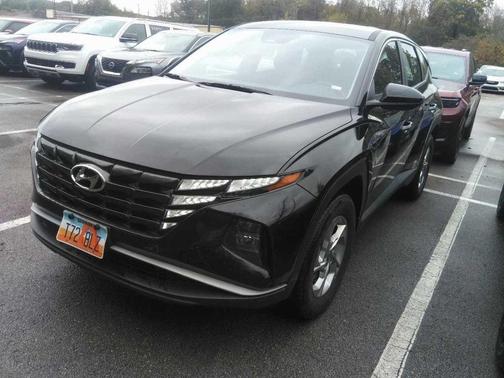 2023 Hyundai TUCSON SE