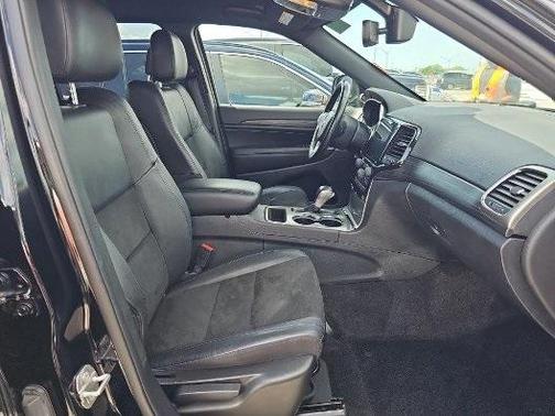 2022 Jeep Grand Cherokee WK Laredo