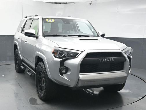 2022 Toyota 4Runner TRD Off Road