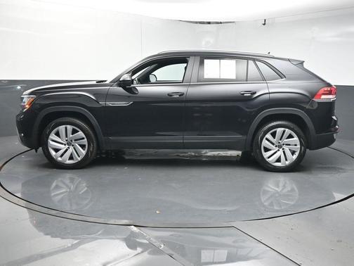 2021 Volkswagen Atlas Cross Sport 2.0T SE w/Technology
