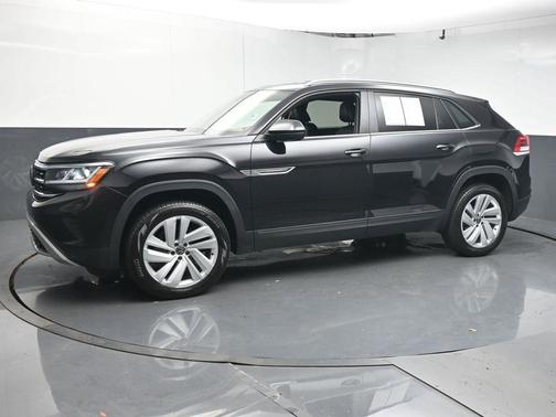 2021 Volkswagen Atlas Cross Sport 2.0T SE w/Technology