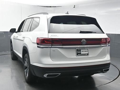 2026 Volkswagen Atlas 2.0T SE