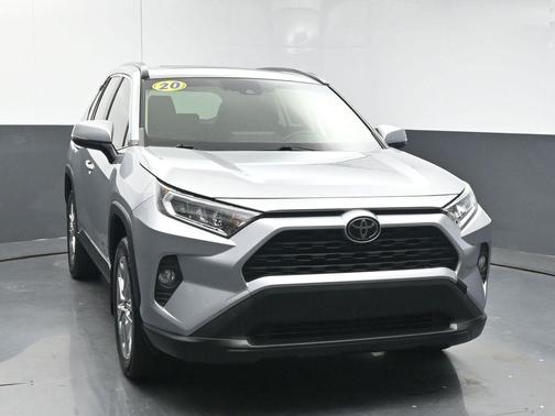 2020 Toyota RAV4 XLE Premium