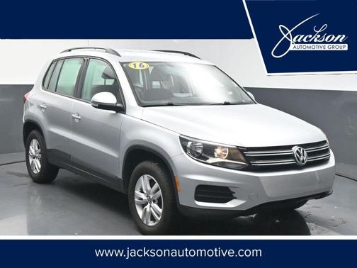 2016 Volkswagen Tiguan S