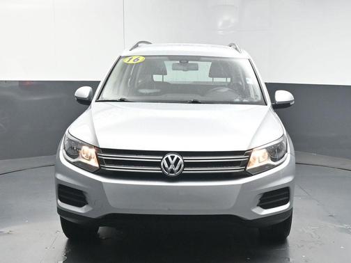 2016 Volkswagen Tiguan S