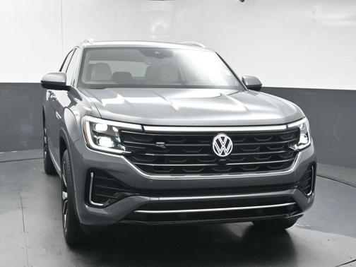 2025 Volkswagen Atlas Cross Sport 2.0T SEL Premium R-Line