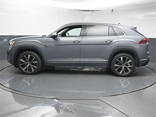 2025 Volkswagen Atlas Cross Sport 2.0T SEL Premium R-Line