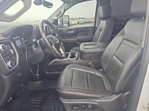 2020 GMC Sierra 2500 Denali