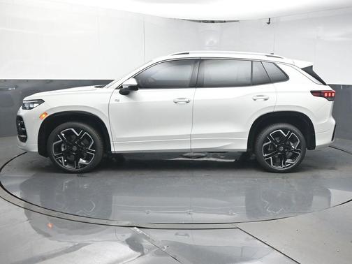 2026 Volkswagen Tiguan 2.0T SEL R-Line