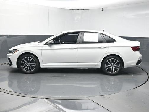 2025 Volkswagen Jetta 1.5T Sport