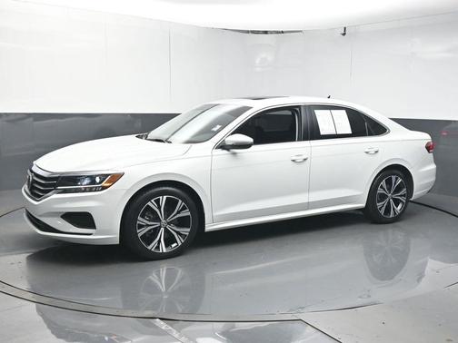 2021 Volkswagen Passat 2.0T SE
