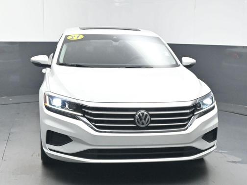 2021 Volkswagen Passat 2.0T SE