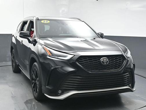 2023 Toyota Highlander XSE
