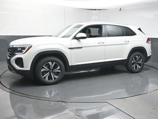 2026 Volkswagen Atlas Cross Sport 2.0T SE