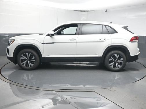 2026 Volkswagen Atlas Cross Sport 2.0T SE