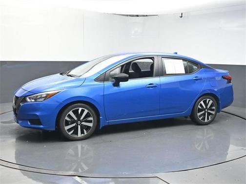 2022 Nissan Versa 1.6 SR