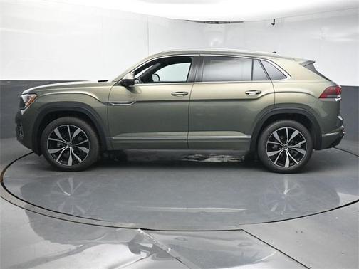 2025 Volkswagen Atlas Cross Sport 2.0T SEL Premium R-Line