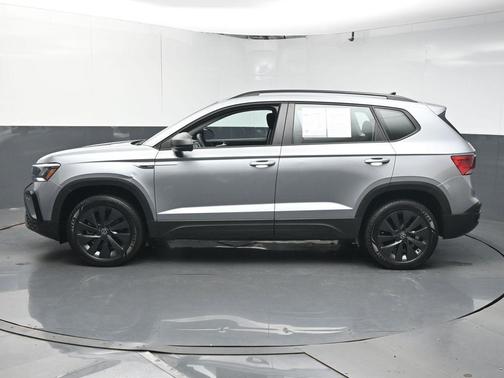 2022 Volkswagen Taos 1.5T S