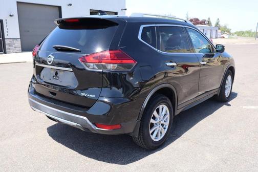 Magnetic Black 2017 Nissan Rogue SV