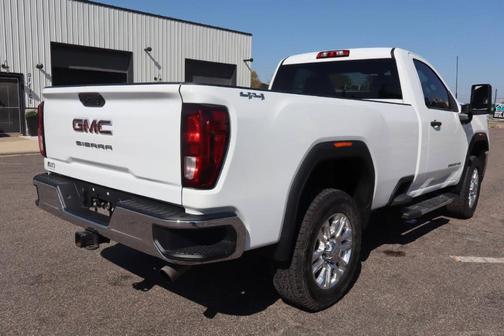 2022 GMC Sierra 2500 Pro