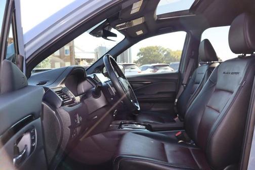 2022 Honda Ridgeline Black Edition