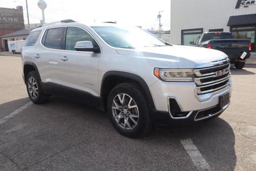 2020 GMC Acadia SLT