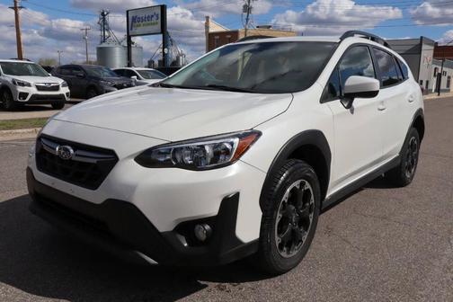 Crystal White Pearl 2021 Subaru Crosstrek Premium